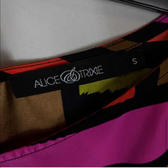 100% Silk blouse - Picture 4 of 4